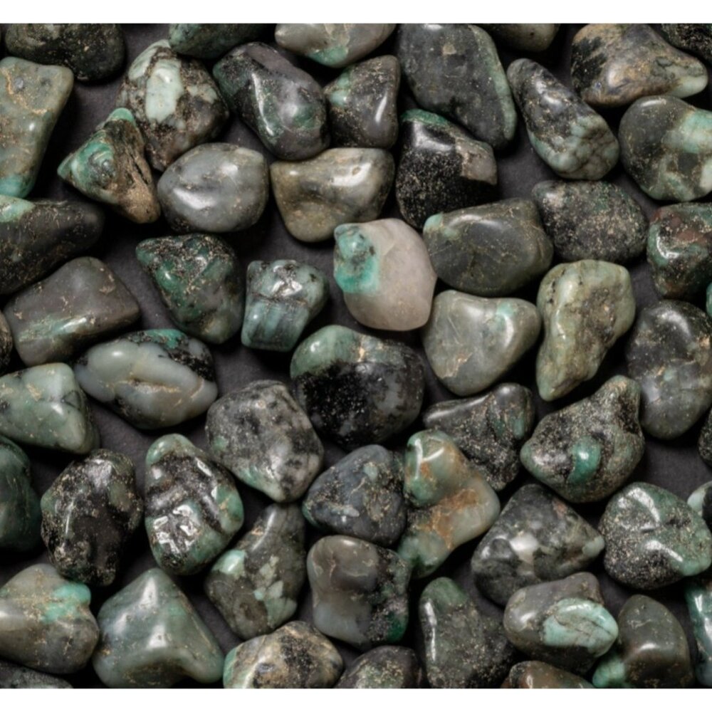 25g Tumbled Emerald Gemstone Crystals Natural Gem Metaphysical Rock Specimens
